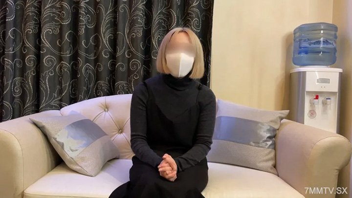 fc2-ppv-4647864-一個27歲的美髮師,有性感的差距。自從我被推入雞巴以來已經有一段時間了,我失去了自己和mo吟