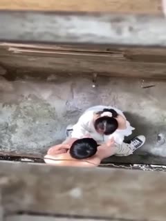 大学情侣光天化日下楼道巷子啪啪_正片[补录]