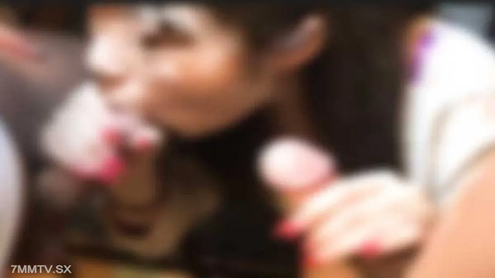 fc2-ppv-4760632-90%的折扣直到21日-未經審查-業餘個人射擊成人信息素的小胸牙助手3p生味